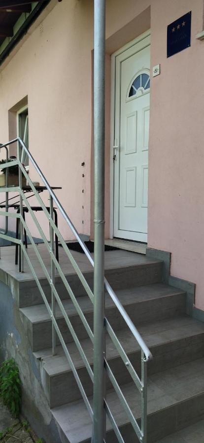 Studio Apartman Dolenac Lejlighed Zagreb Eksteriør billede